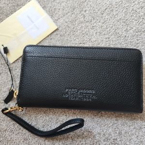 New Marc Jacobs wallet wristlet
